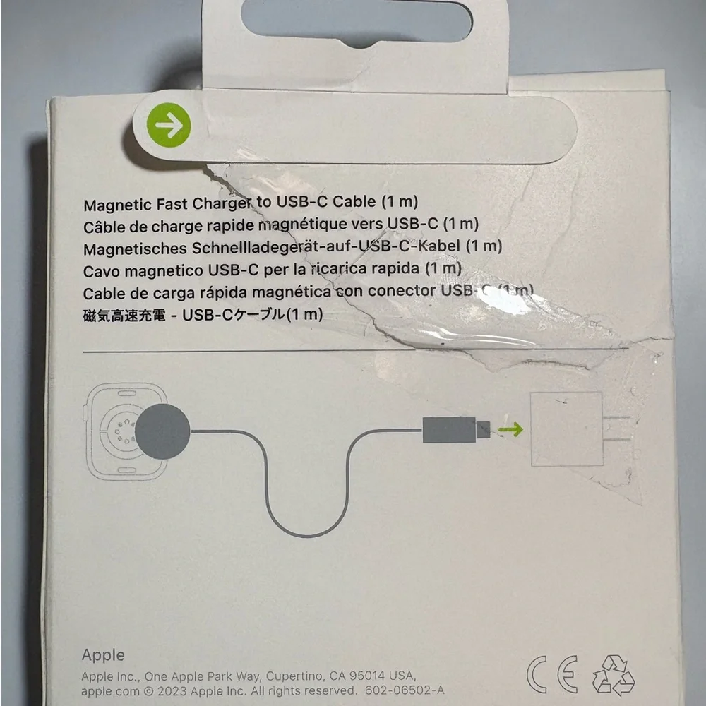 Apple Magnetic Fast Charger to USB-C Cable — NEW